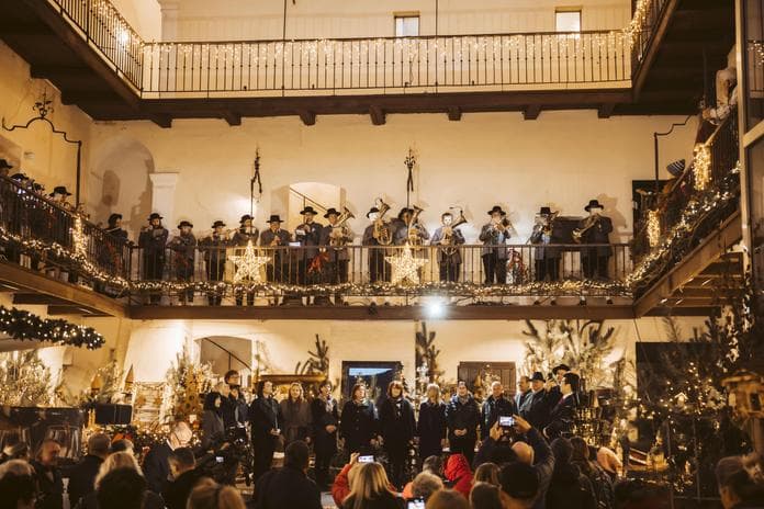 Weihnachtszauber auf Schloss Burgau