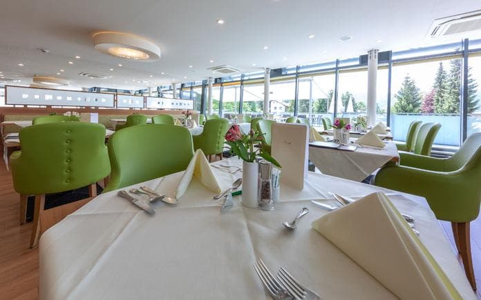 Frühstücken im Hotel Grimmingblick
